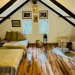 Guest house W Lesie